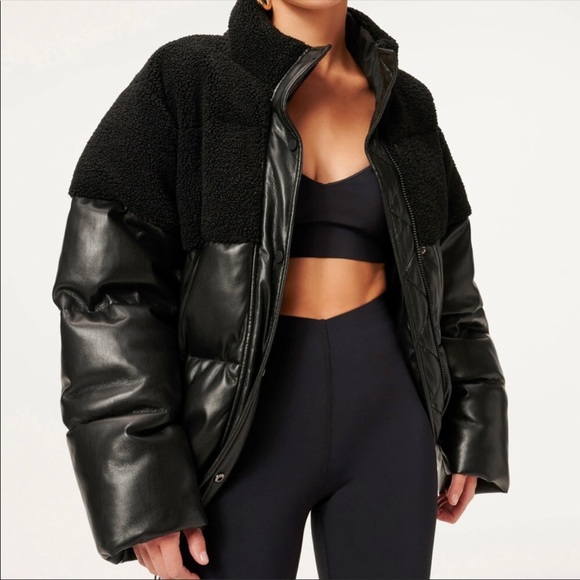 Good American Sherpa Faux Leather Puffer Cocoon in Black Size Medium - Picture 1 of 16